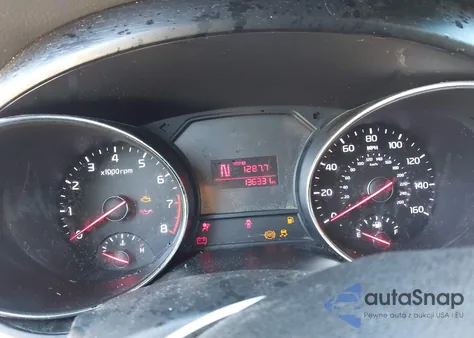 2018 Kia Sedona Lx z USA, uszkodzony, nr VIN KNDMB5C10J6407098